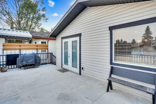 7915 Ranchview Drive Nw, Calgary, AB - Outdoor With Exterior
