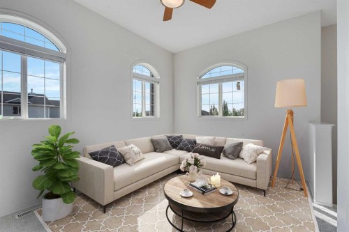 201 Crystalridge Rise, Okotoks, AB - Indoor Photo Showing Living Room