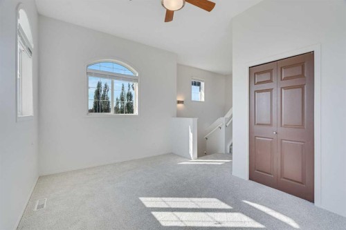 201 Crystalridge Rise, Okotoks, AB - Indoor Photo Showing Other Room