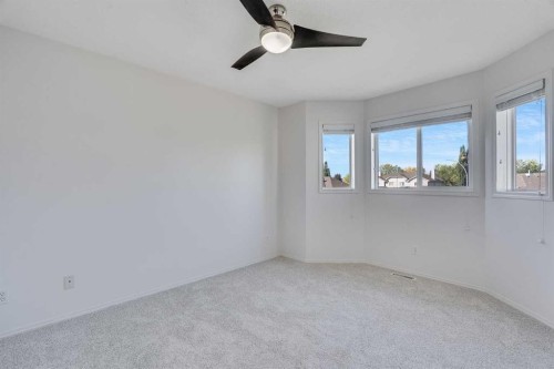201 Crystalridge Rise, Okotoks, AB - Indoor Photo Showing Other Room