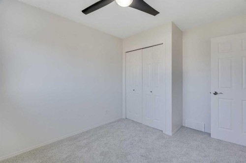 201 Crystalridge Rise, Okotoks, AB - Indoor