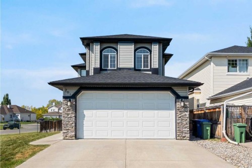 201 Crystalridge Rise, Okotoks, AB - Outdoor With Exterior