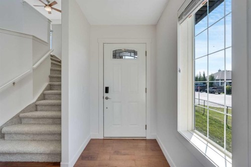 201 Crystalridge Rise, Okotoks, AB - Indoor Photo Showing Other Room