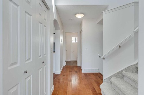 201 Crystalridge Rise, Okotoks, AB - Indoor Photo Showing Other Room