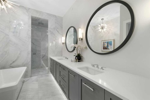 302-3030 17 Street Sw, Calgary, AB - Indoor Photo Showing Bathroom