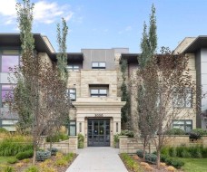 302-3030 17 Street SW Calgary, AB T2T 6X3