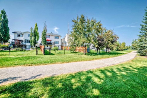 170 Shawbrooke Green Sw, Calgary, AB - Outdoor