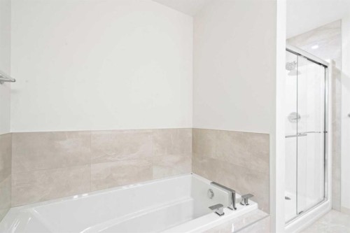 31 Lucas Passage Nw, Calgary, AB - Indoor Photo Showing Bathroom