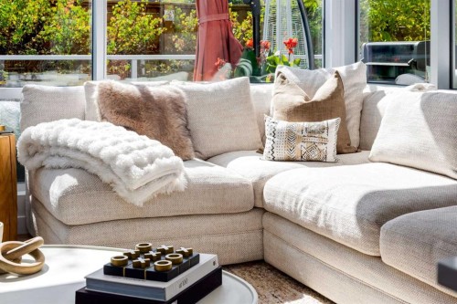 110-8445 Broadcast Avenue Sw, Calgary, AB -  Photo Showing Bedroom