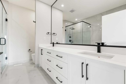 72 Heritage Ridge, Cochrane, AB - Indoor Photo Showing Bathroom