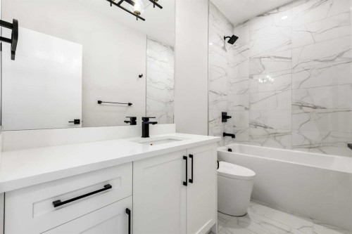 72 Heritage Ridge, Cochrane, AB - Indoor Photo Showing Bathroom