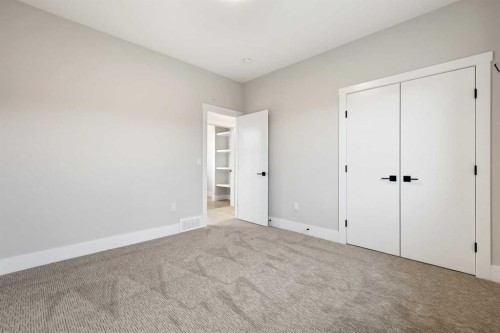 72 Heritage Ridge, Cochrane, AB - Indoor Photo Showing Other Room