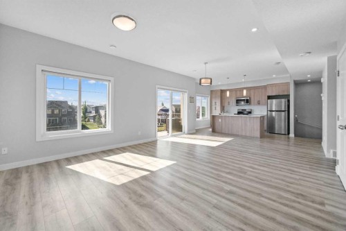 384 Canals Crossing Sw, Airdrie, AB - Indoor Photo Showing Living Room