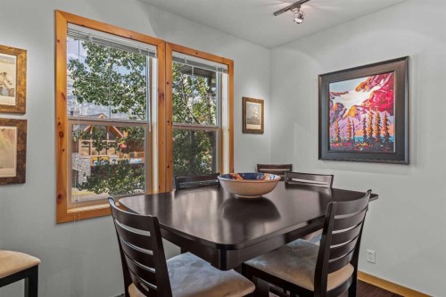 1103-70 Dyrgas Gate, Canmore, AB - Indoor Photo Showing Dining Room
