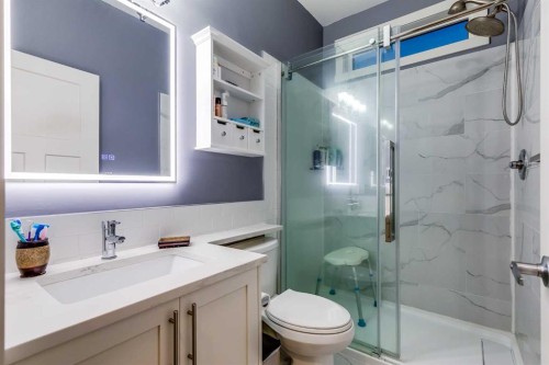 515 Skyview Ranch Grove Ne, Calgary, AB - Indoor Photo Showing Bathroom