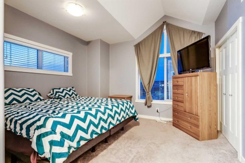 515 Skyview Ranch Grove Ne, Calgary, AB - Indoor Photo Showing Bedroom