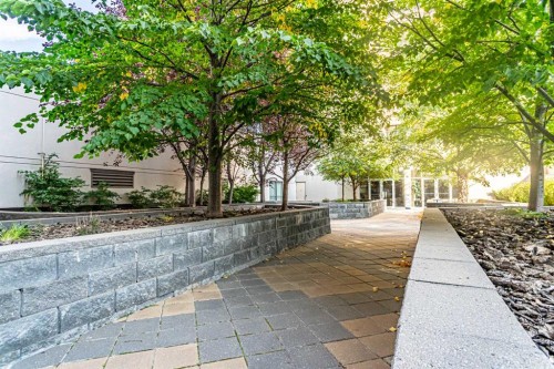 1301-1110 11 Street Sw, Calgary, AB - Outdoor