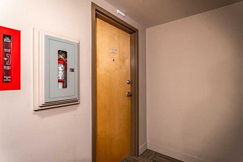 1301-1110 11 Street Sw, Calgary, AB - Indoor Photo Showing Other Room