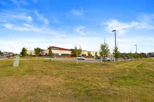 81 Saddlecrest Green Ne, Calgary, AB - Outdoor With View