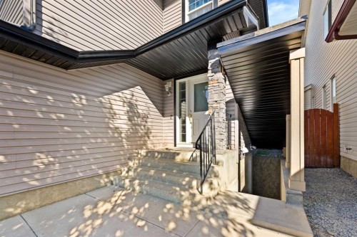 81 Saddlecrest Green Ne, Calgary, AB - Outdoor With Exterior