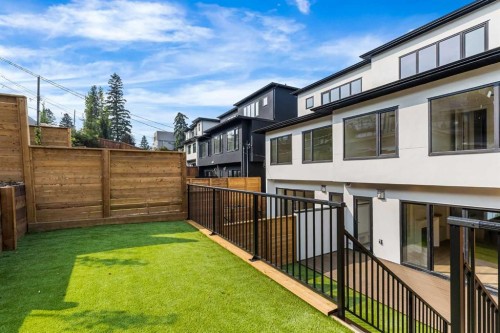 2009 28 Avenue Sw, Calgary, AB - Outdoor