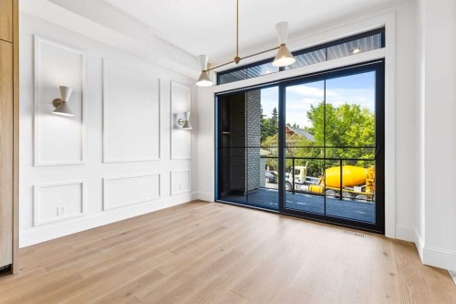 2009 28 Avenue Sw, Calgary, AB - Indoor Photo Showing Other Room