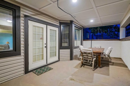 47 Rockywood Circle Nw, Calgary, AB - Indoor