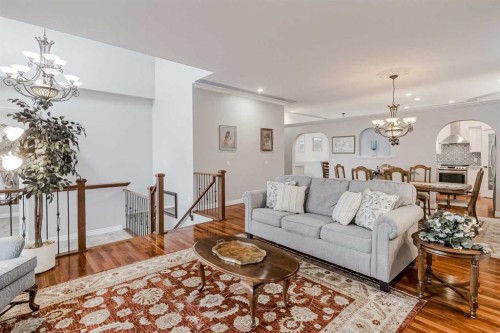 47 Rockywood Circle Nw, Calgary, AB - Indoor Photo Showing Living Room