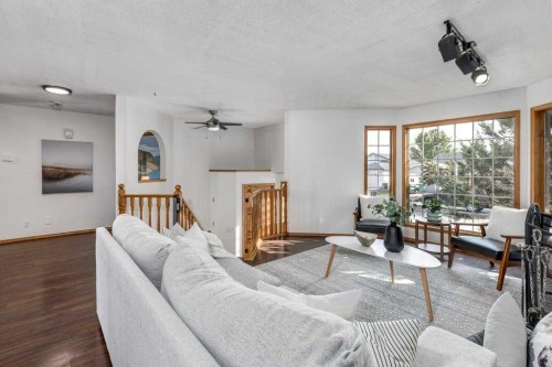 21 West Mcdougal Road, Cochrane, AB - Indoor Photo Showing Other Room