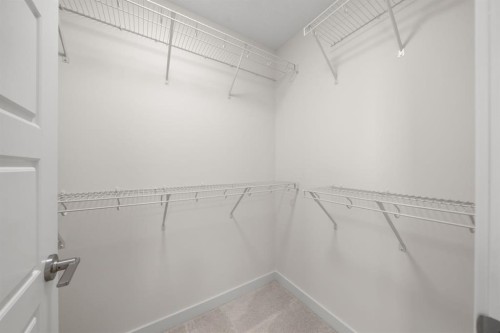 628 Sora Boulevard Se, Calgary, AB - Indoor With Storage