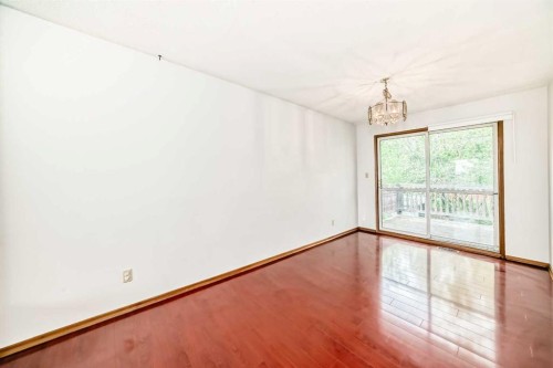 5248 Barron Drive Nw, Calgary, AB - Indoor Photo Showing Other Room