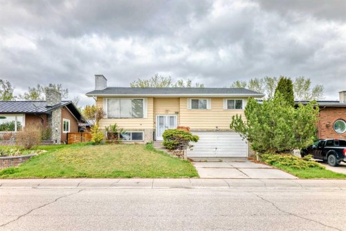 5248 Barron Drive Nw, Calgary, AB - Outdoor