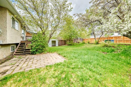 5248 Barron Drive Nw, Calgary, AB - Outdoor
