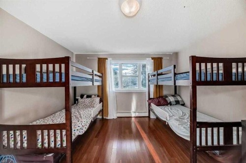 1-3511 15 Street Sw, Calgary, AB - Indoor Photo Showing Bedroom