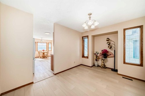 247 Shawinigan Drive Sw, Calgary, AB - Indoor Photo Showing Other Room