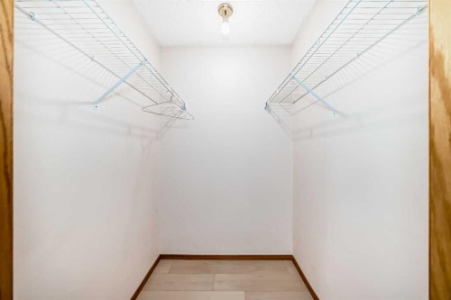 247 Shawinigan Drive Sw, Calgary, AB - Indoor With Storage