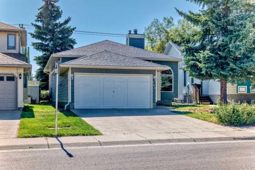 247 Shawinigan Drive Sw, Calgary, AB - Outdoor