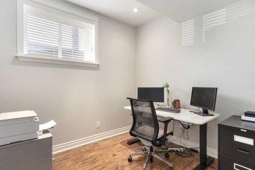 1907 37 Avenue Sw, Calgary, AB - Indoor Photo Showing Office