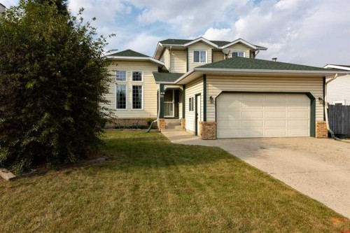1118 Maple Avenue, Crossfield, AB - Outdoor