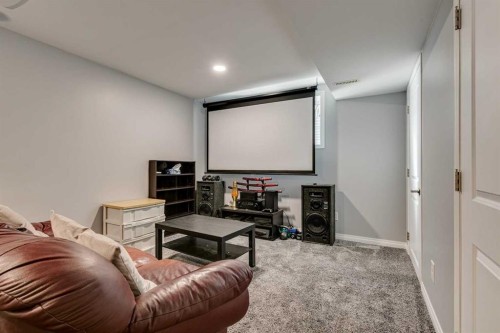 802-1001 8 Street Nw, Airdrie, AB - Indoor