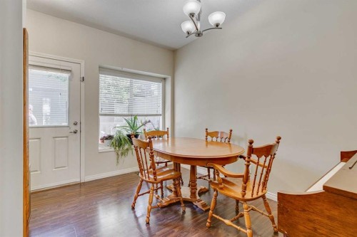 802-1001 8 Street Nw, Airdrie, AB - Indoor Photo Showing Dining Room