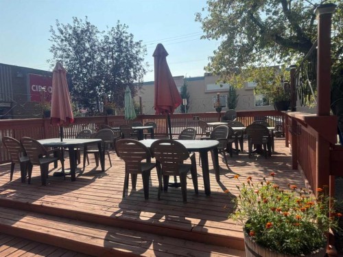 334B 2 Street, Strathmore, AB 