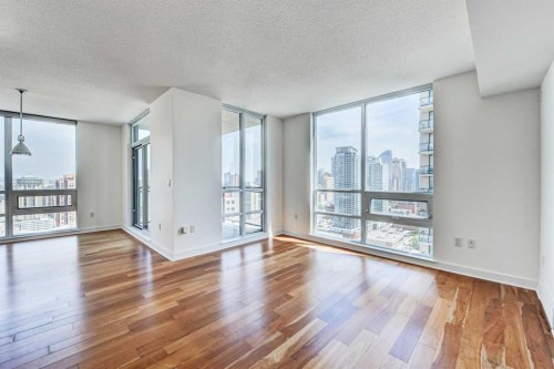 2404-1118 12 Avenue Sw, Calgary, AB - Indoor Photo Showing Other Room