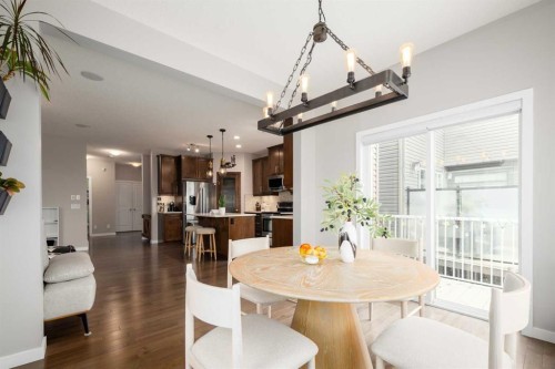 133 Cougar Ridge Close Sw, Calgary, AB - Indoor Photo Showing Dining Room
