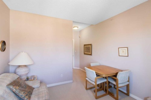 404-2422 Erlton Street Sw, Calgary, AB - Indoor