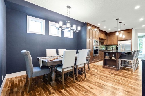 3015 26 Street Sw, Calgary, AB - Indoor Photo Showing Dining Room