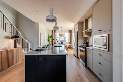 1229 Creekview Drive Sw, Calgary, AB - Indoor Photo Showing Kitchen With Upgraded Kitchen