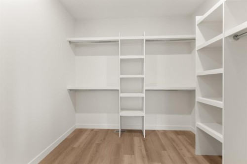 39 Williams Avenue, Olds, AB - Indoor With Storage