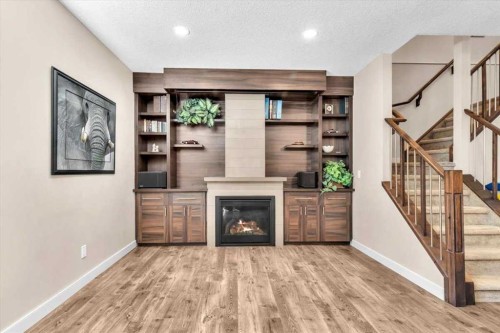 231 26 Avenue Nw, Calgary, AB - Indoor With Fireplace