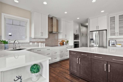102 Ranch Road, Okotoks, AB - Indoor Photo Showing Kitchen With Upgraded Kitchen